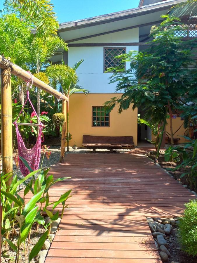 Pagalu Hostel Puerto Viejo de Talamanca Dış mekan fotoğraf